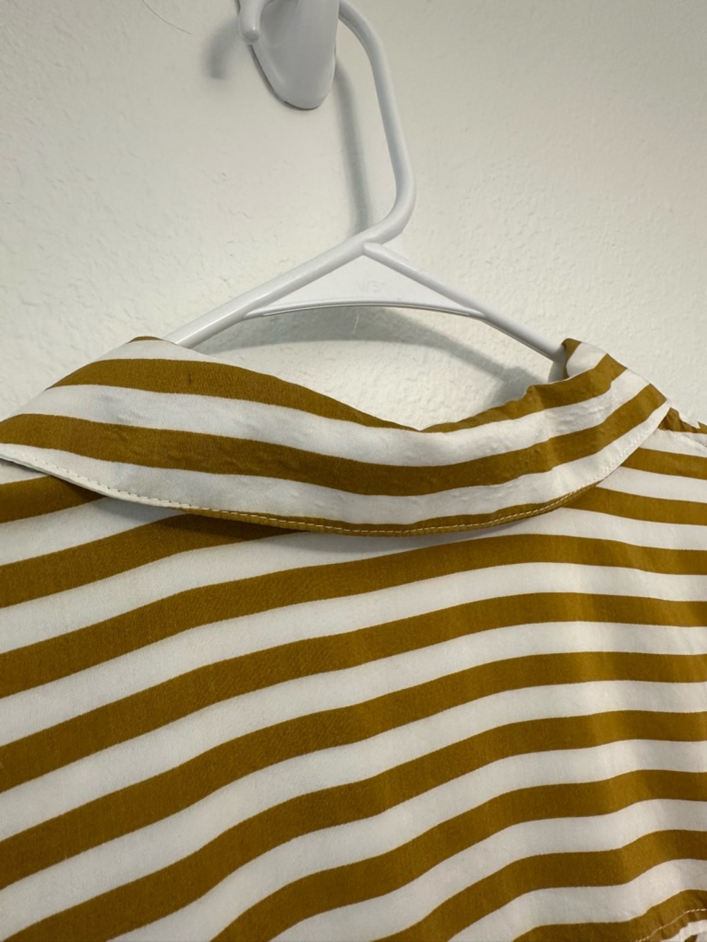 AYR Striped Button-Down Shirt in Mustard and White Size Small - Picture 8 of 8